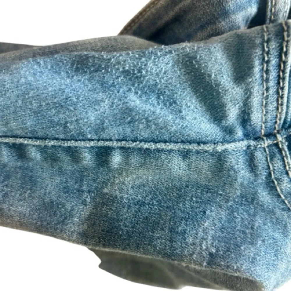 American Eagle Outfitters Women Distressed Jeans